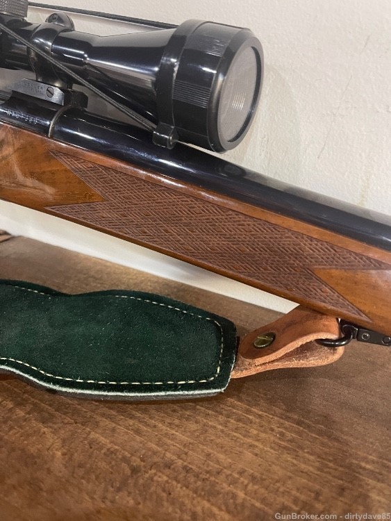 Beautiful weatherby mark v deluxe 270 wby magnum must see this jewel -img-8