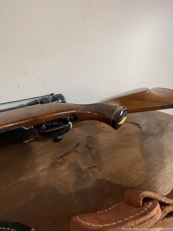 Beautiful weatherby mark v deluxe 270 wby magnum must see this jewel -img-34