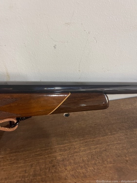 Beautiful weatherby mark v deluxe 270 wby magnum must see this jewel -img-4