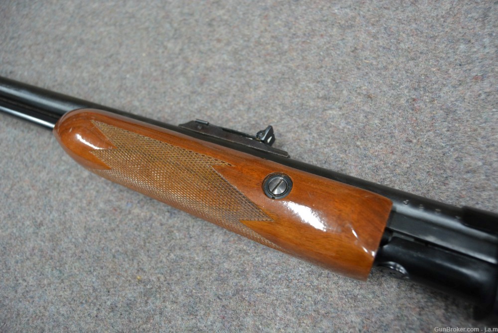 Remington 572 BDL Deluxe .22LR Pump-img-10
