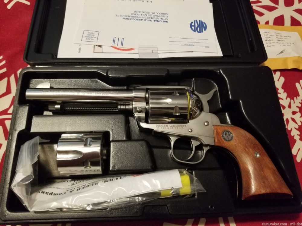 Ruger Vaquero Bright Stainless 40S&W convertible -img-2