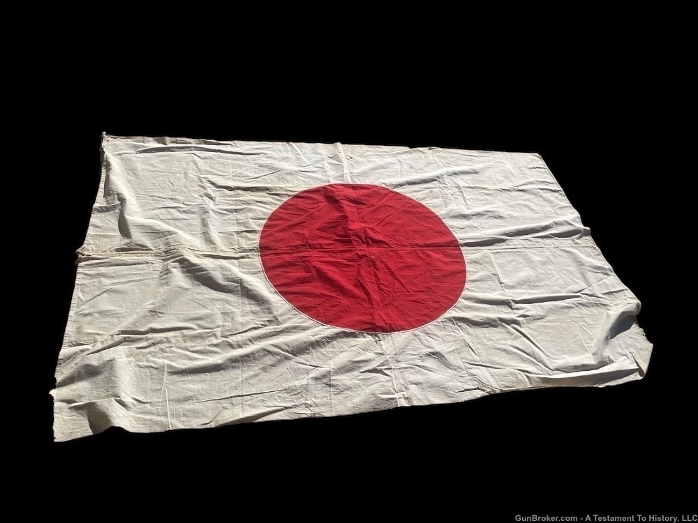 WWII JAPANESE LARGE BARRACKS FLAG- WITH VETERAN CAPTURE PAPERS PROVENANCE-img-2