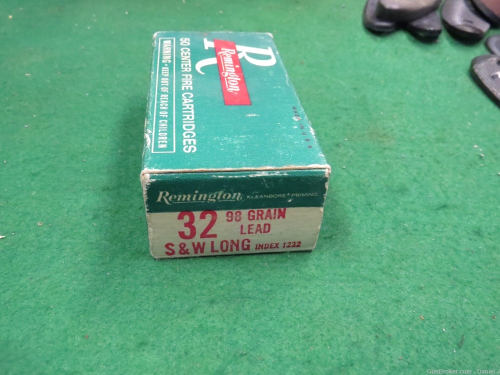 Collector's  Vintage 32 S&W Short Ammo in a Long Box, (50) Rounds-img-9