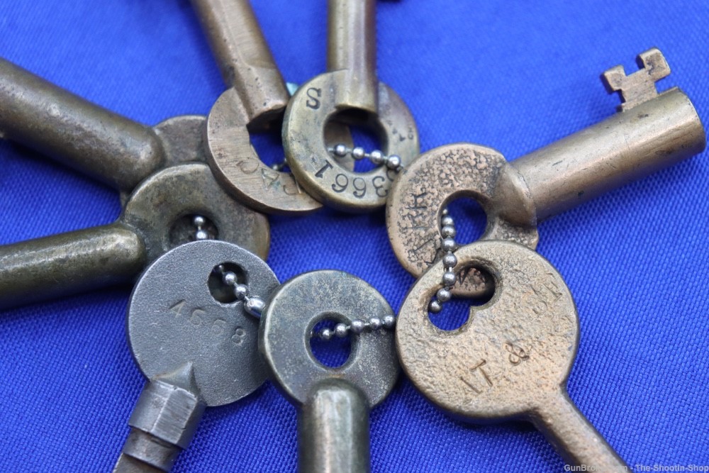 Vintage Lot of 8 US Railroad Lock Brass Skeleton Keys SANTA FE ADLAKE MOPAC-img-2