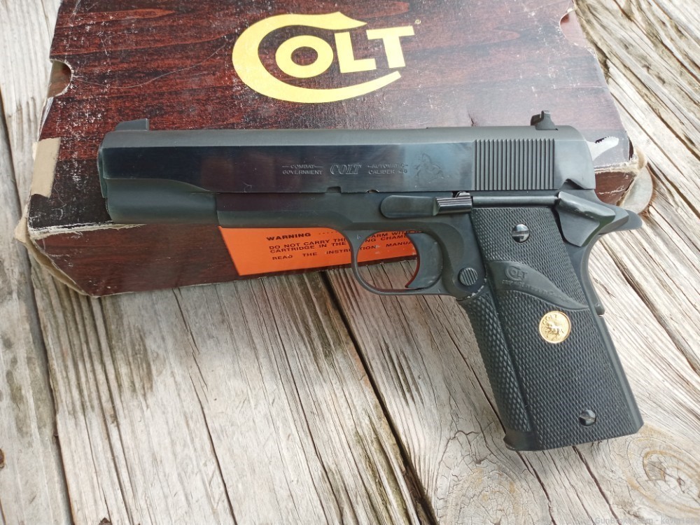 COLT COMBAT GOVERNMENT MODEL Extremely Rare Minty Series 70 1983 -img-2