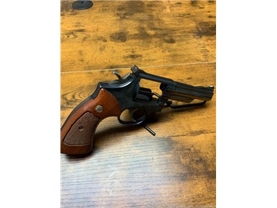 Smith & Wesson 19-4 Pre-Lock