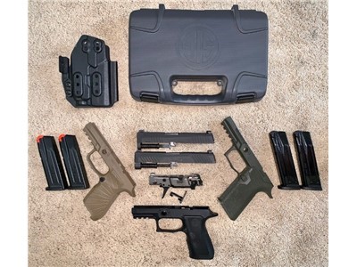 Sig P320 X-Compact 3.6” with extra P320 C 3.9” Upper, 3 Grips, IWB Holster