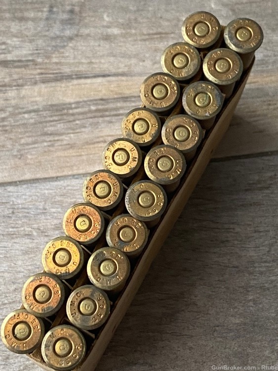 Union Metallic Cartridge Co. box of 20 .35 Winchester vintage ammunition-img-9