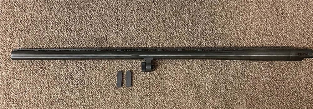Used, Mossberg 28" long Accu-Choke barrel for a Model 500 .12 GA Shotgun-img-1