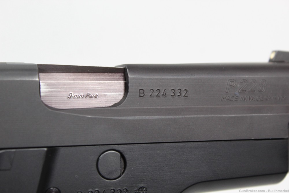 West German SIG Sauer P228 Compact 9mm Semi Auto Pistol w/ Original Box-img-20