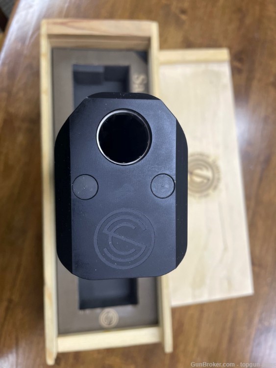 SilencerCo Salvo 12 Silencer 12GA Display Model LNIB No CC Fees-img-4