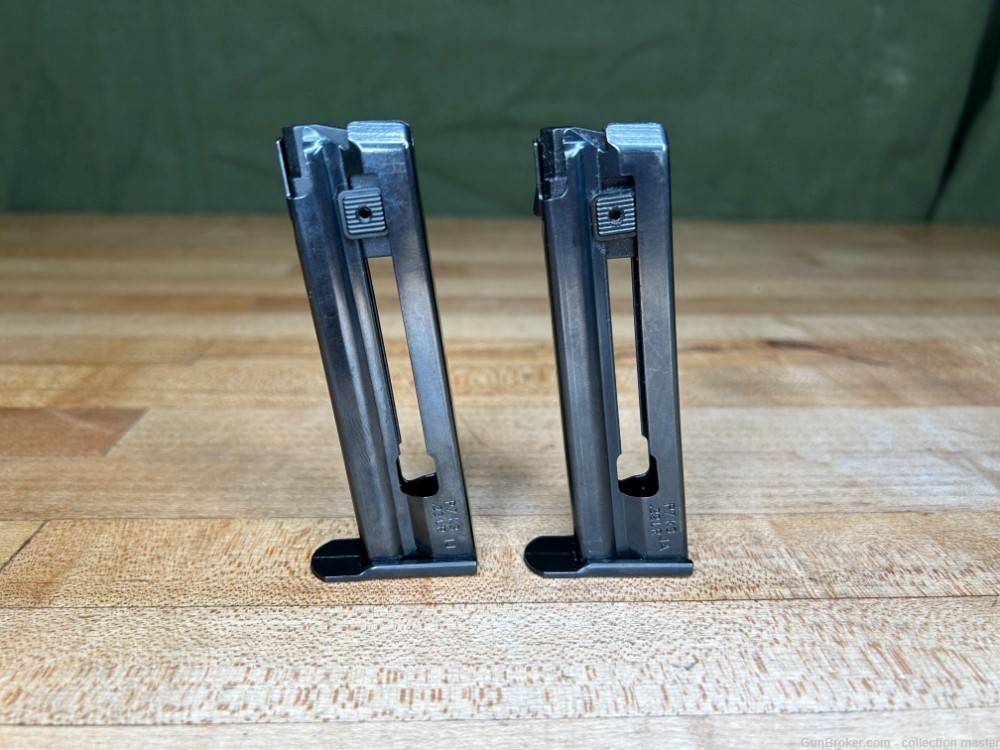 (2) Heckler & Koch H&K Model P7K3 Squeeze Cocker Pistol Magazines .22 LR-img-1