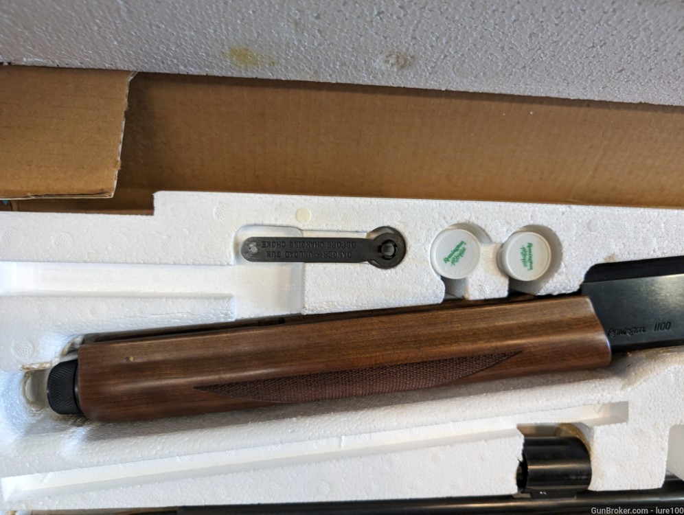 NOS Remington 1100 LT 20 gauge 26" Vent Rib Rem Choke Barrel shotgun w box-img-8