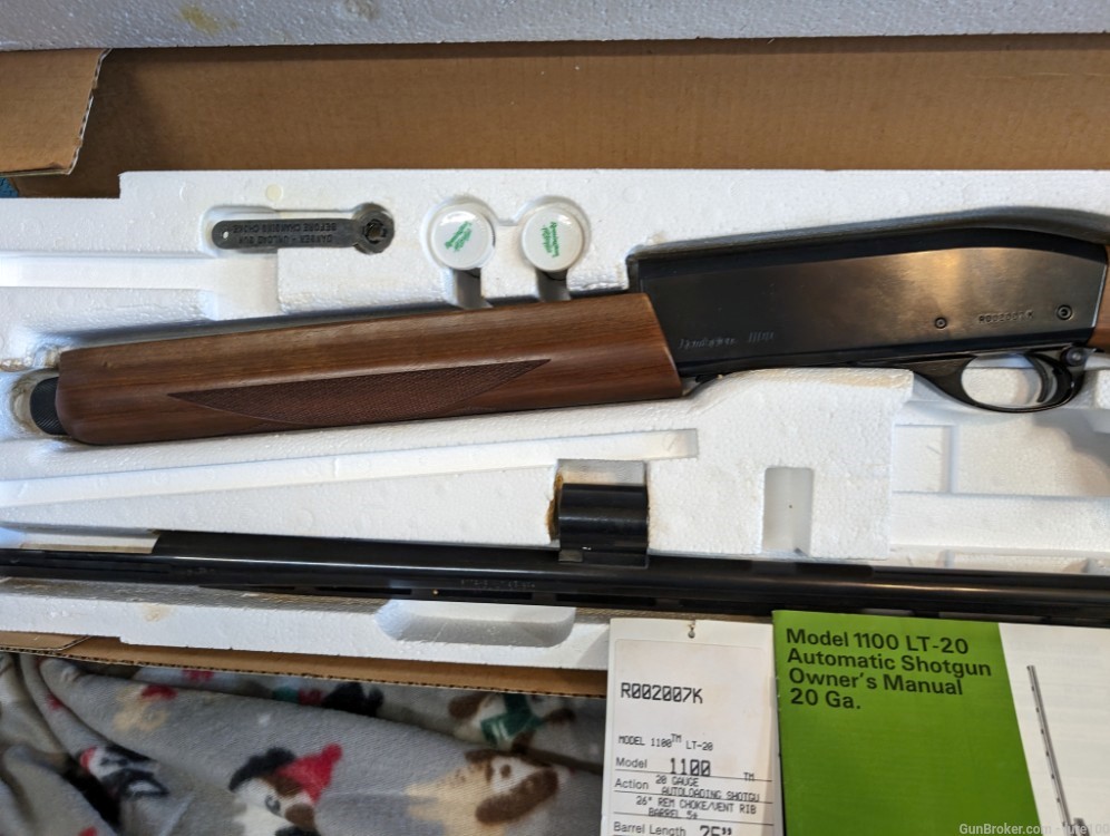 NOS Remington 1100 LT 20 gauge 26" Vent Rib Rem Choke Barrel shotgun w box-img-6