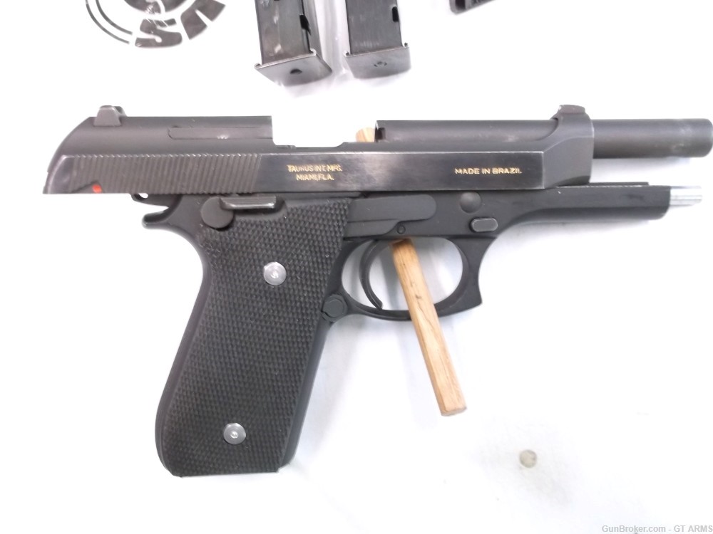 TAURUS M92,9MM, GOLD&SS Accents, HOGUE grips,2-hi-cap mags.READ AUCTION, -img-7