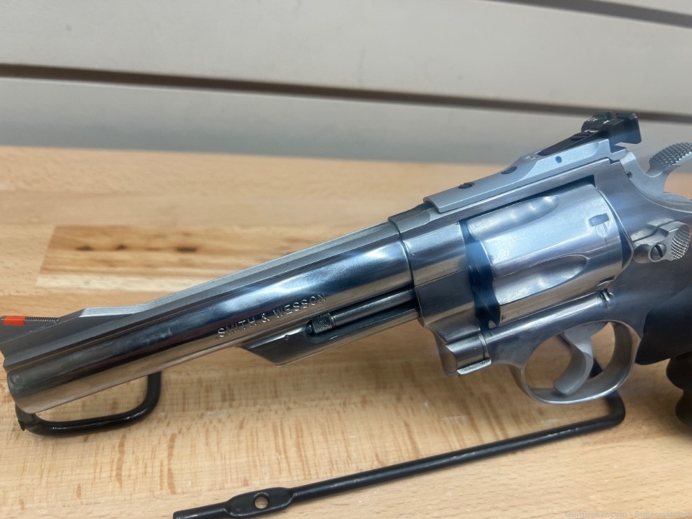 Smith and Wesson 629-1 .44 mag revolver-img-4