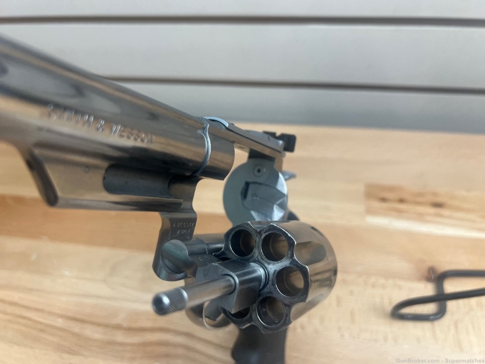 Smith and Wesson 629-1 .44 mag revolver-img-5