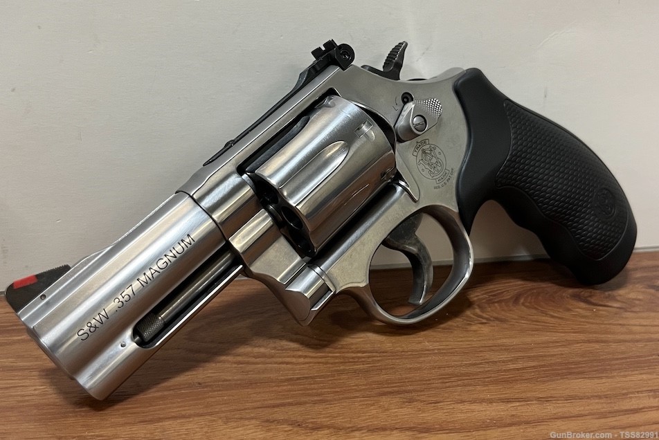 Smith & Wesson 686 *7 Shot*-img-0