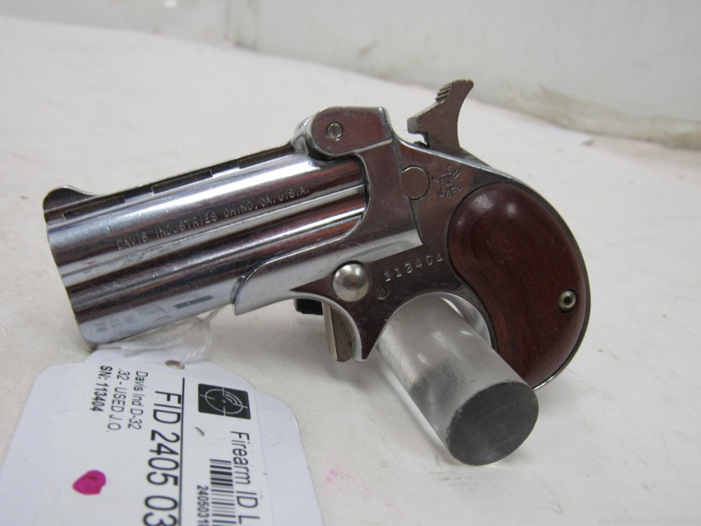 Davis D-32 Derringer 32 auto $.01 Start No Reserve-img-0