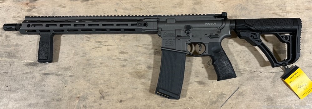 Daniel Defense DDM4 V7-img-0