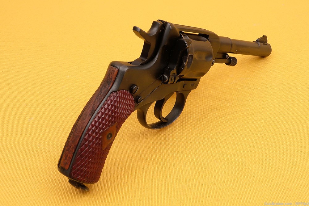 1915 Imperial Tula Russian M1895 Nagant Revolver - 7.62x38R-img-4