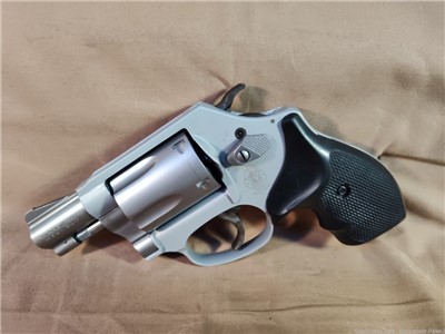 Smith & Wesson 637-2 .38 Spl+P Airweight 5 Shot Revolver 1.88" Barrel!
