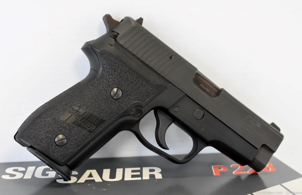 Sig Sauer P228 9mm Semi-Auto Pistol - Made in West Germany - Circa 1993-img-4