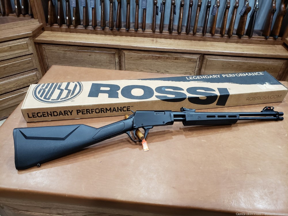 Rossi Gallery 22 LR Pump-Action Rifle Polymer 18" RP22181SY NO RESERVE-img-0