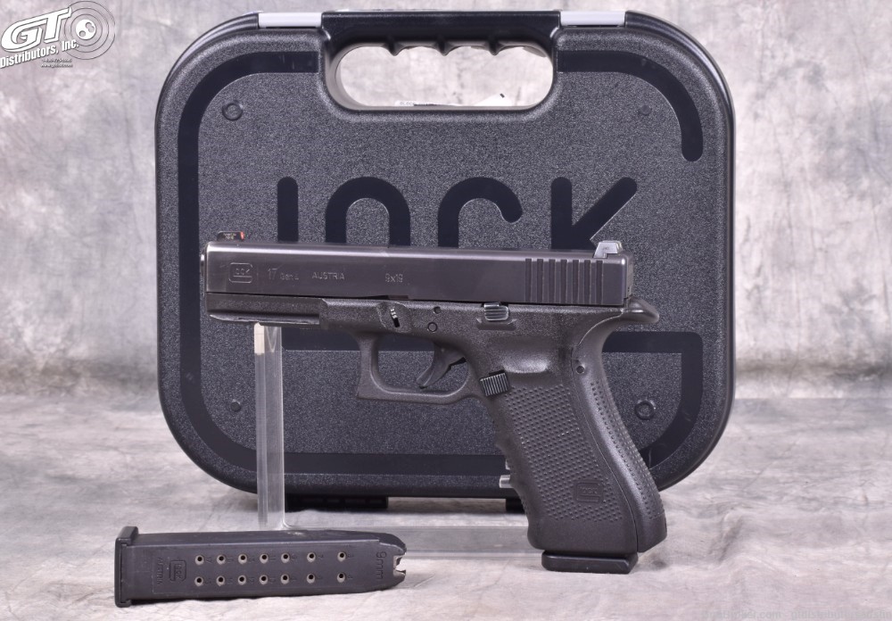 Glock 17 GEN 4 9mm with case-img-0