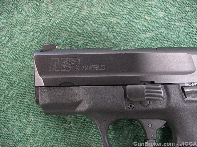  Used Smith & Wesson M&P Shield 9MM-img-4