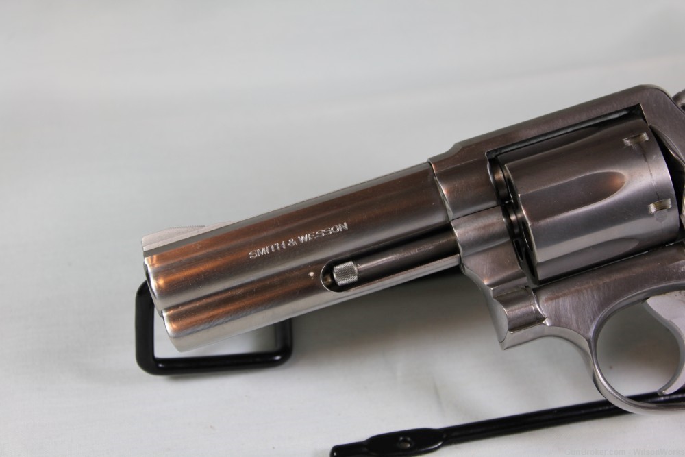 Smith & Wesson S&W Mod 681 (stamped 68-1 in error) Cal 357 Mag Stainless-img-19