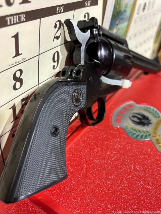 Ruger 50th Anniversary .44 Magnum "Flattop" New Model Blackhawk-img-8