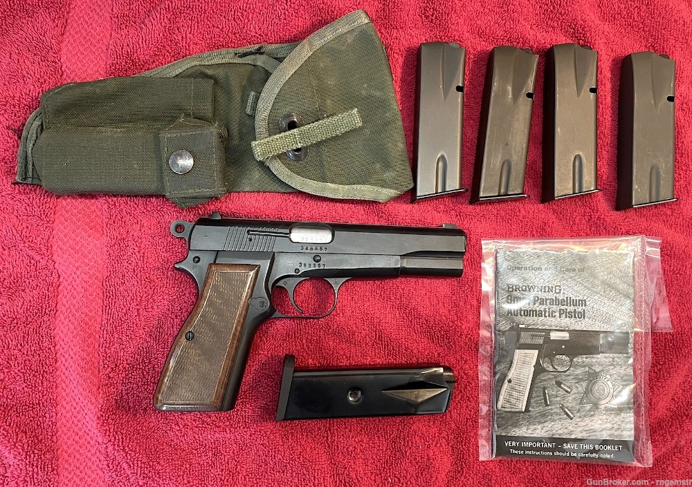 Argentine FM Browning licensed HiPower w/ 5 magazines, holster, manual MINT-img-0