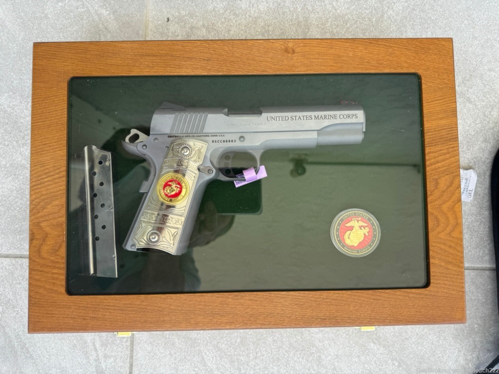 USMC Colt 1911 Gold Cup Competition - Display Case, Range Bag, Knife Set-img-1
