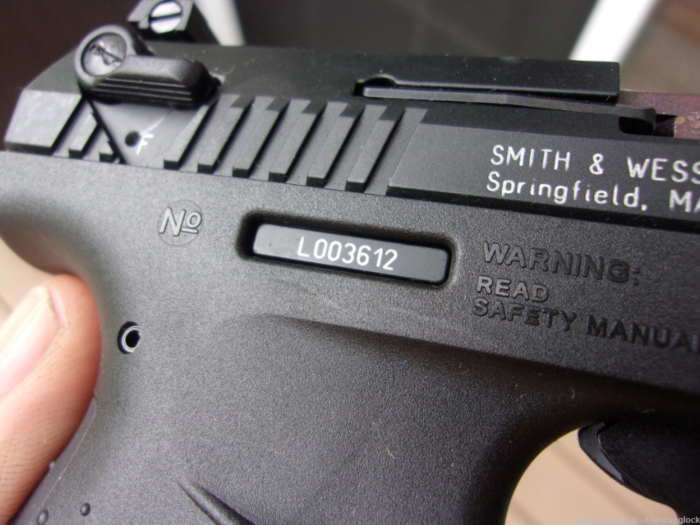 Walther P22 3.42" Semi Auto .22lr Compact Pistol Threaded BRL 99.9% $1START-img-6