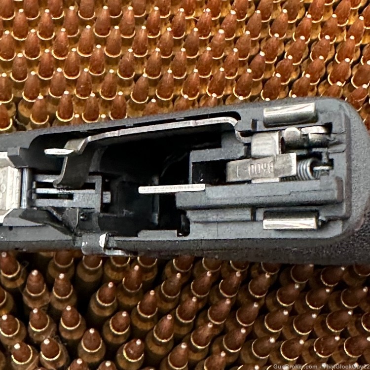 Glock 19 Gen 3 Complete Frame Lower Receiver Austrian Made 23 32 Custom-img-11