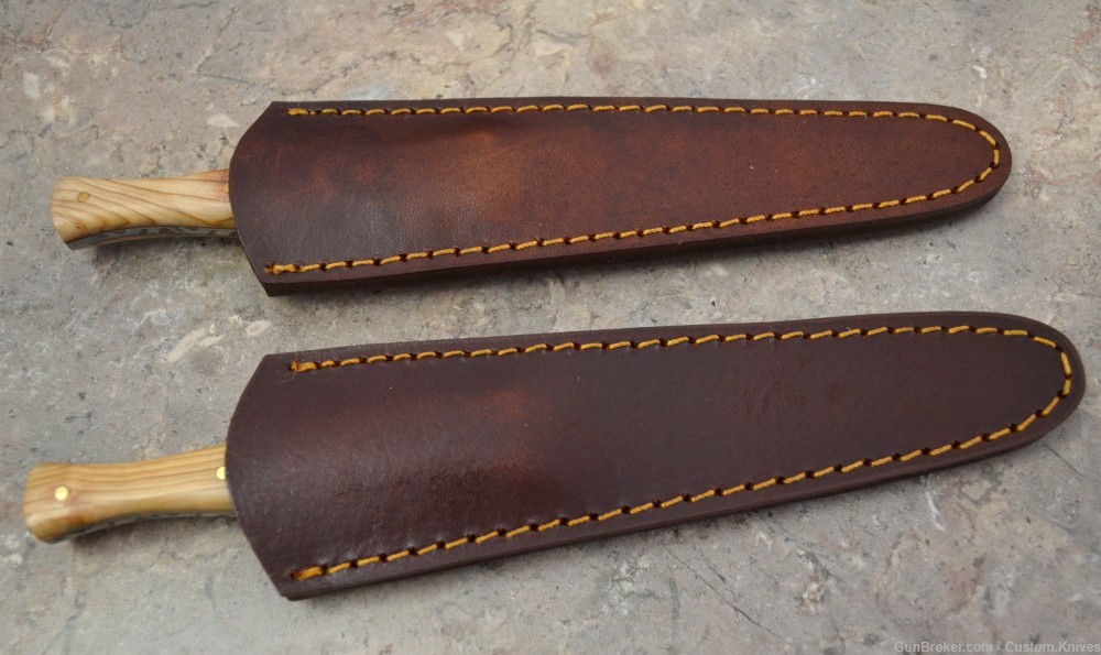 Custom Made Damascus Steel Set of 2 Hunting Dagger Knives (LT-861)-img-6