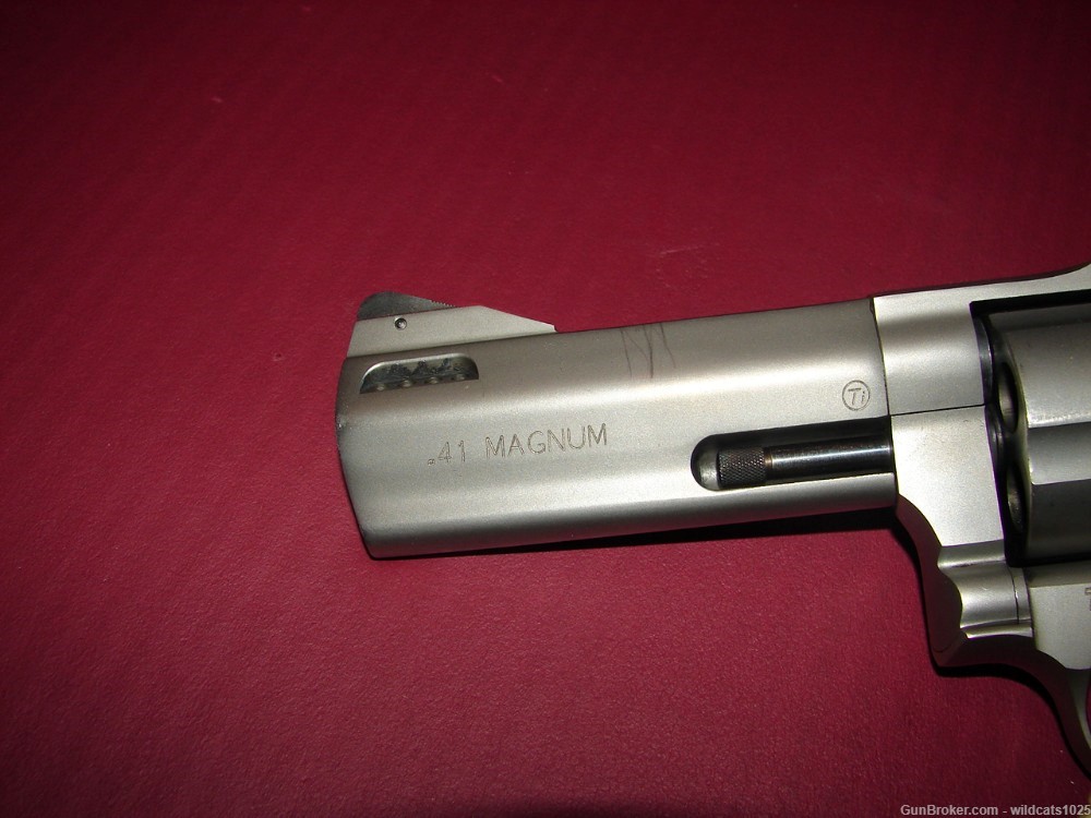 Taurus Titanium .41 Magnum 4" Ported Model 425 - Nice!-img-1