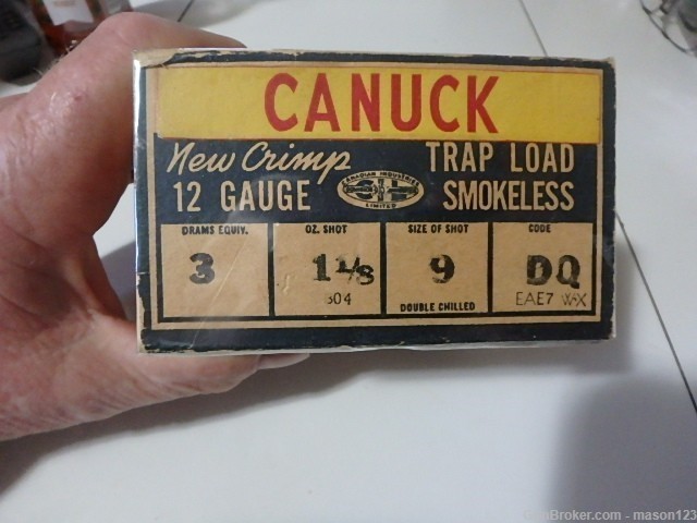 FULL 12 GA CANUCK DUCK AND BLUE ROCK BOX IN A SKEET BOX 9 SHOT-img-1