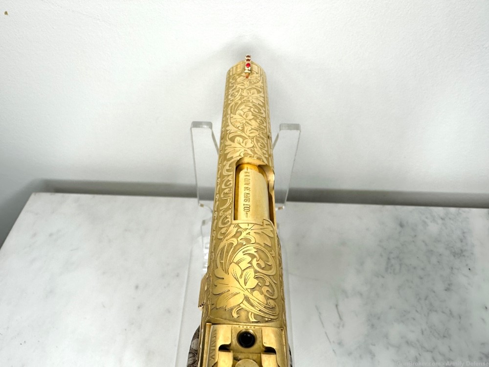 Breathtaking Colt 38 super 24K GOLD Engraved -img-9