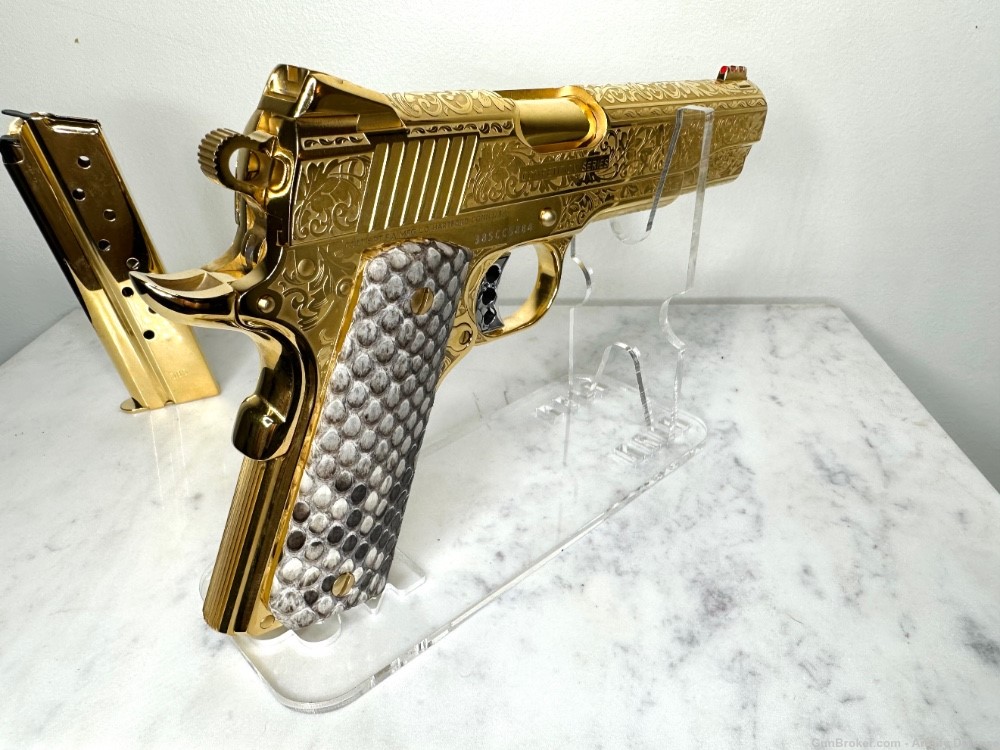 Breathtaking Colt 38 super 24K GOLD Engraved -img-2