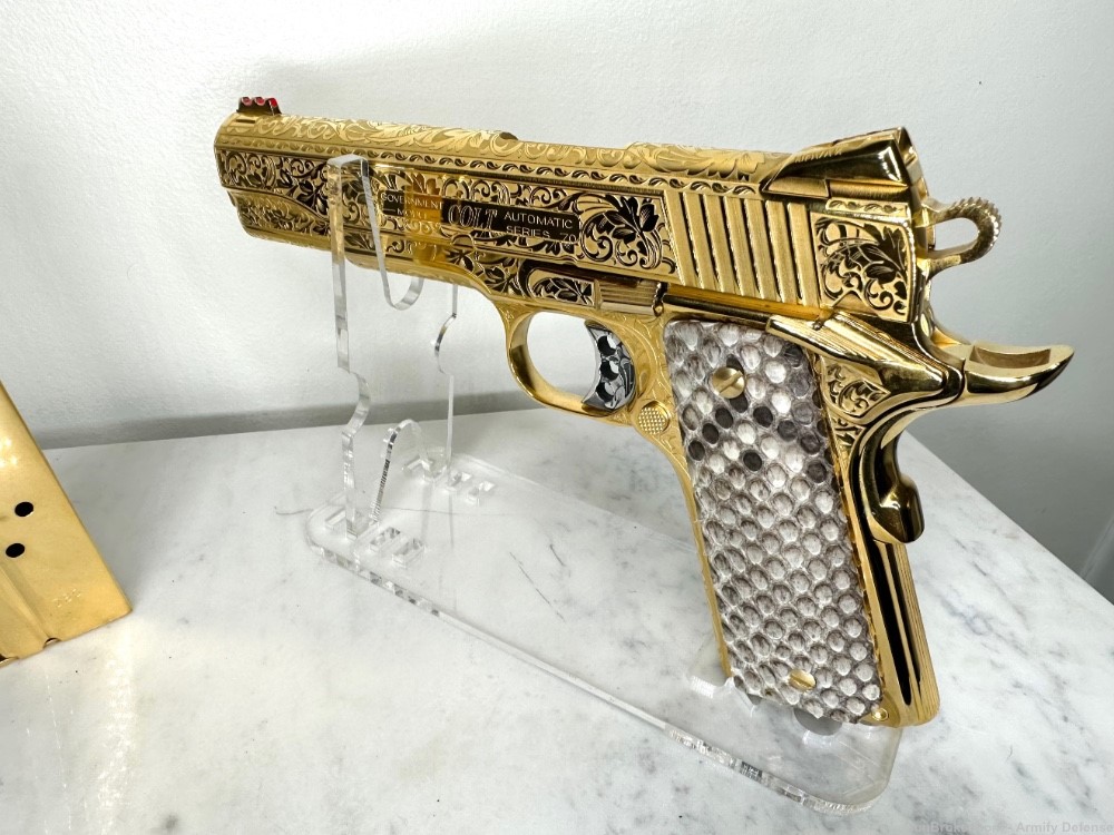Breathtaking Colt 38 super 24K GOLD Engraved -img-3