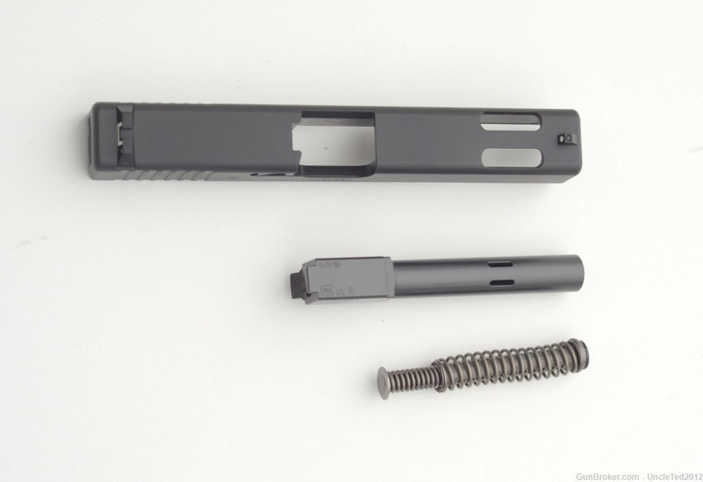 NEW Glock 17C gen 4 Complete 9mm upper slide assembly w/ matching barrel-img-0