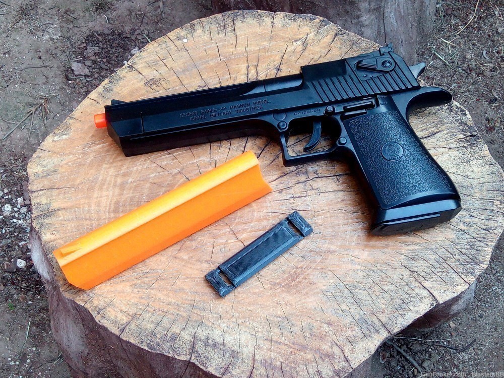 Official Desert Eagle Airsoft Spring Pistol - Peacemaker Cosplay Movie Prop-img-1
