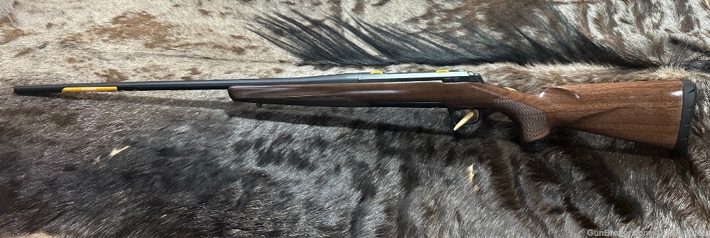 FREE SAFARI, NEW BROWNING X-BOLT HUNTER 300 WINCHESTER MAGNUM RIFLE-img-2