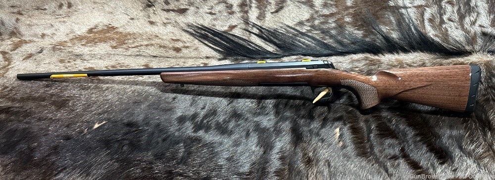 FREE SAFARI, NEW BROWNING X-BOLT HUNTER 300 WINCHESTER MAGNUM RIFLE-img-2