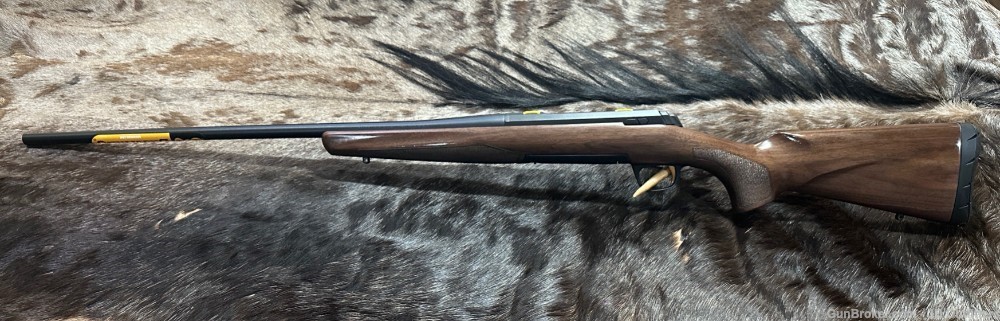 FREE SAFARI, NEW BROWNING X-BOLT HUNTER 300 WINCHESTER MAGNUM RIFLE-img-2