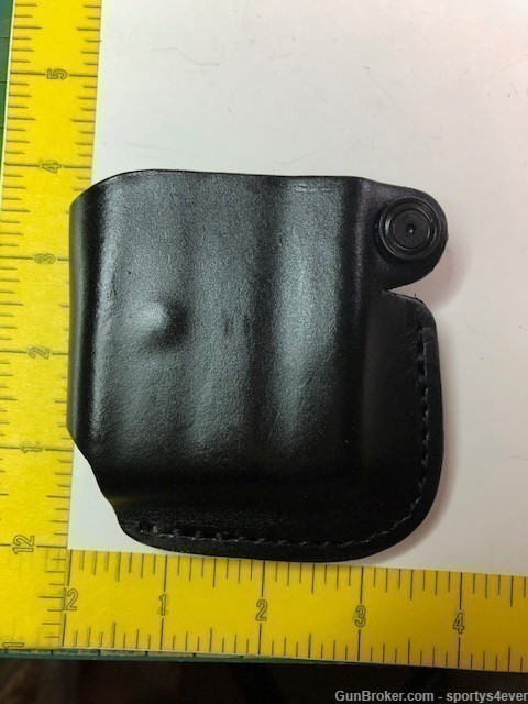 Cobra AR15 Magazine Holder, Black Leather-img-3