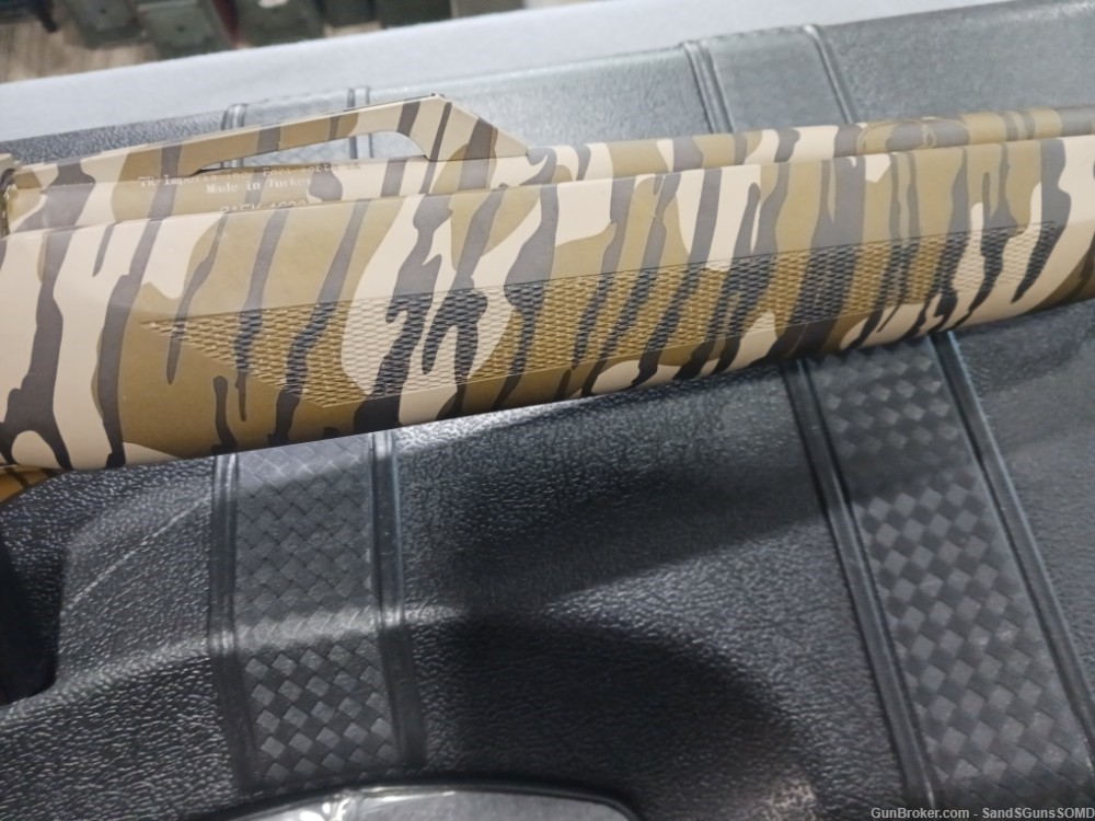 TRISTAR SILVER EAGLE XT3 410 GAUGE 24" BOTTOMLAND CAMO SEMI AUTO SHOTGUN-img-4