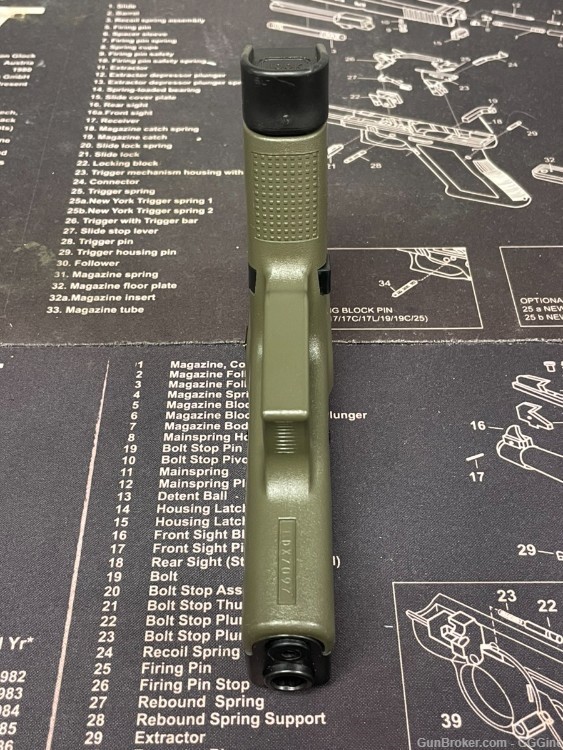 Glock 43 9mm OD GREEN/BLACK 3.41" - G43 - VGC! PENNY! NR!-img-9